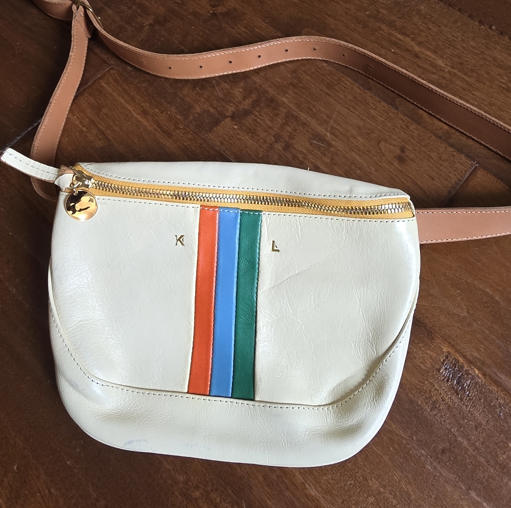Clare V. Fannypack